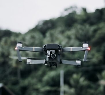 Survoler le Puy-de-Dôme Maîtriser le ciel grâce à la formation spécialisée drone